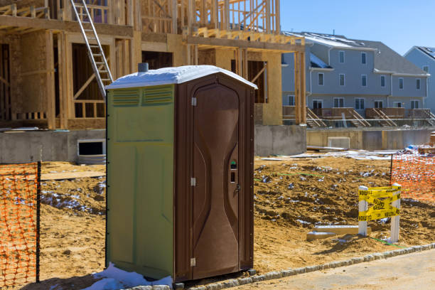 Portable Toilet Options We Offer in Dasher, GA